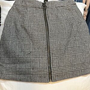 Forever 21 Black and White Plaid A-Line Skirt
